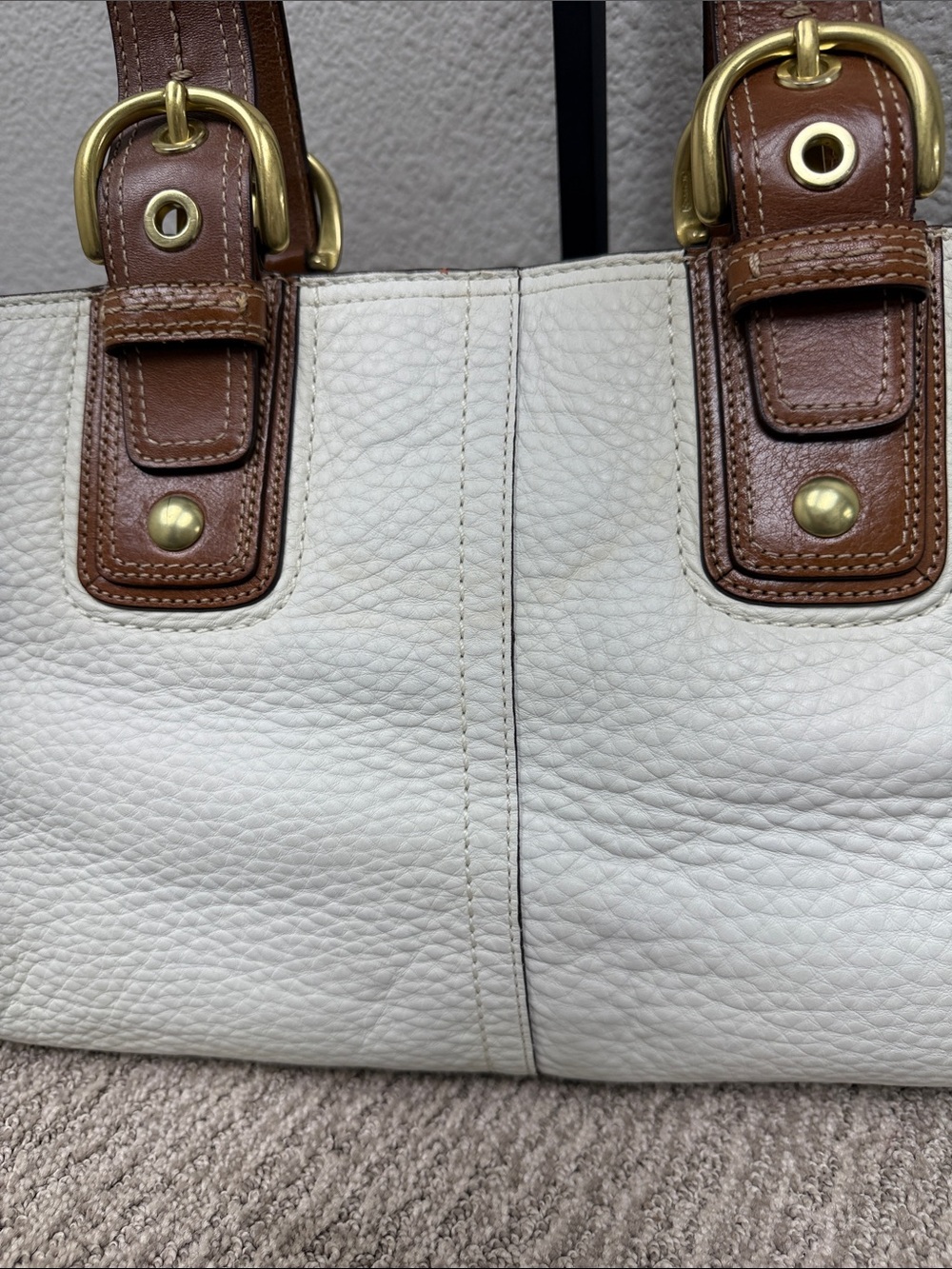 Coach SoHo Medium White Leather Shoulder Bag/Tote with Brown Trim - Picture 8 of 11